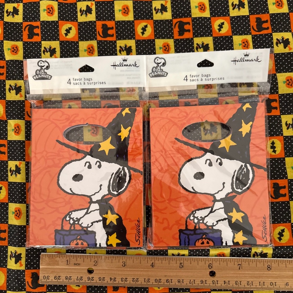 Peanuts Halloween Favor Bags Hallmark Snoopy Witch & Pumpkin (8 total bags) - Picture 7 of 7
